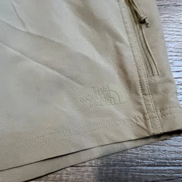 THE NORTH FACE Men's Rolling Sun Packable Shorts (Size 33) - Picture 5 of 16